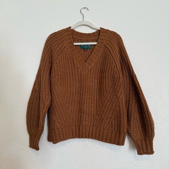 American Eagle Outfitters Sweaters - American Eagle Oversized Sweater